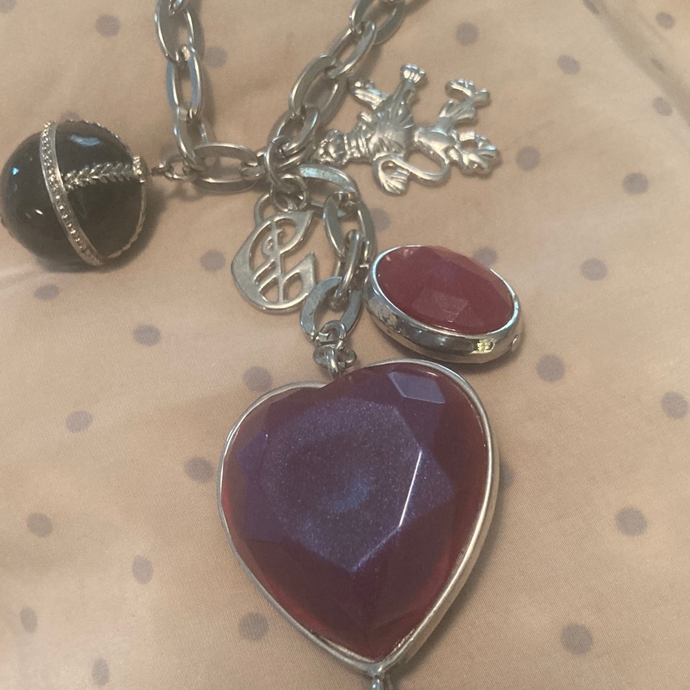 Bundle of GUESS Silver Vintage Black and Red Heart Charm Necklace and Bracelet! - Picture 7 of 9